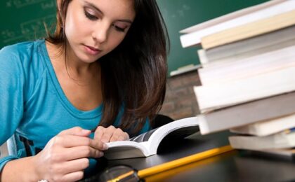 Înscrieri până în 10 octombrie, la examenul de definitivare în învățământ