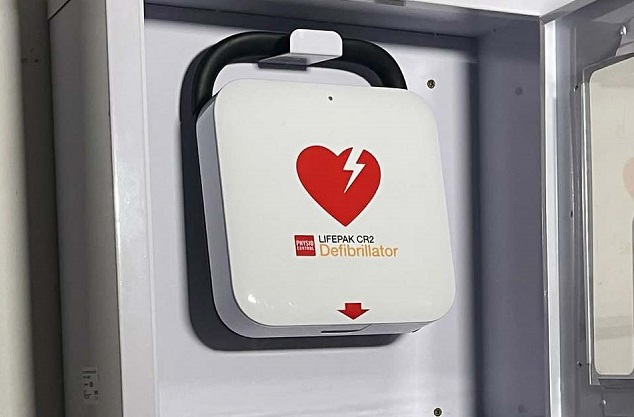 Primăria Timișoara amplasează 12 defibrilatoare automate în zonele aglomerate din oraș