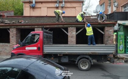 Primarul Fritz a dispus demolarea a două localuri din Complexul Studenţesc