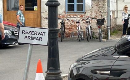 Primăria Timișoara stă să cadă: ruine și multă rușine