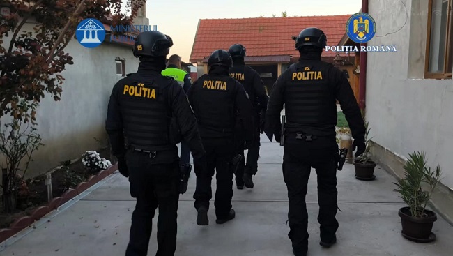Operaţiunea "Jupiter" a vizat şi contrabandiştii de arme din Timiş | VIDEO