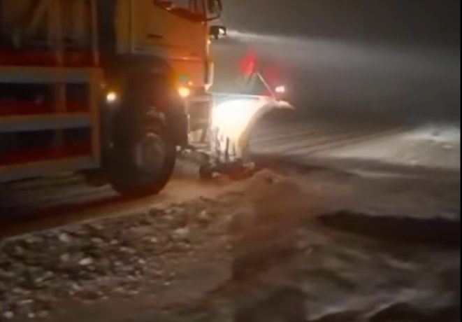 Video! A nins în vestul țării: au intervenit utilajele de deszăpezire ale DRDP Timișoara