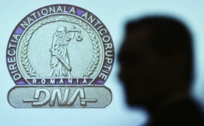 O femeie, reținută de DNA Timișoara pentru trafic de influență