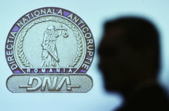 O femeie, reținută de DNA Timișoara pentru trafic de influență