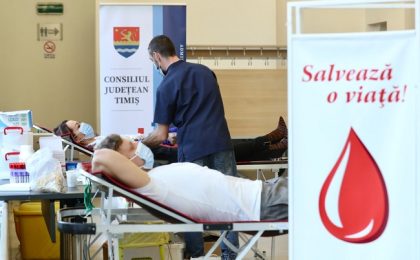 Campanie maraton de donare de sânge, la CJ Timiş. S-au înscris peste 100 de persoane