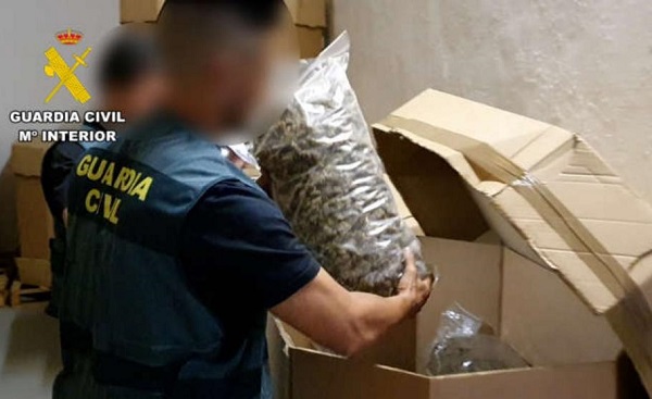 Record mondial în Spania: 32 de tone de canabis, capturate de la traficanții de droguri. 20 de persoane au fost arestate