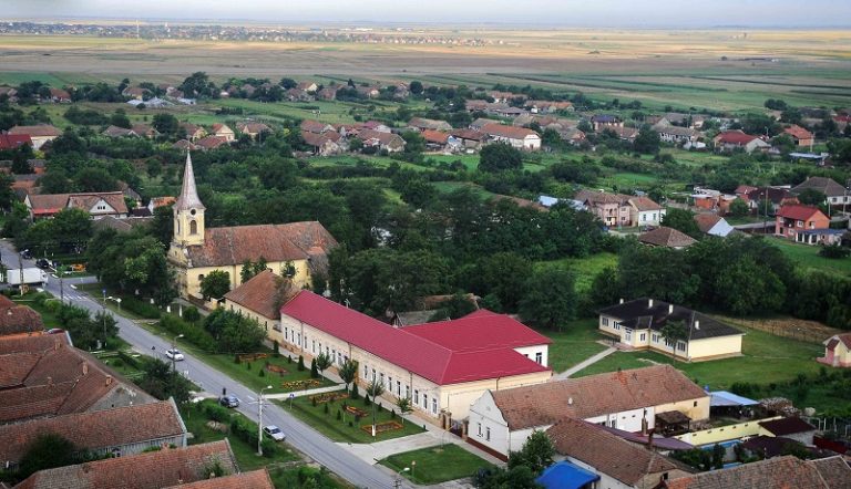 Dezvoltarea bate funcționarea, într-o comună de lângă Timișoara