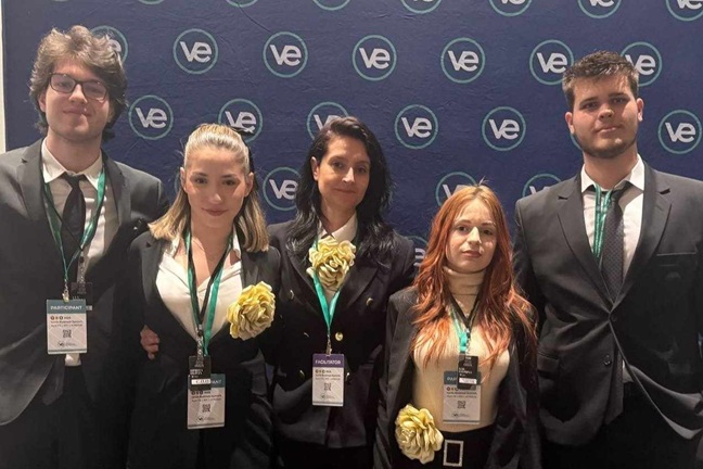 Rezultate de excepție obținute la New York de elevii unei școli din Timișoara 2 Rezultate de excepție obținute la New York de elevii unei școli din Timișoara