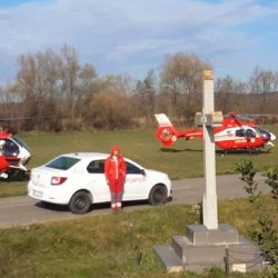 5 dintre victimele accidentului de lângă Făget, transportate la spitale în Timişoara, 2 cu elicopterele SMURD