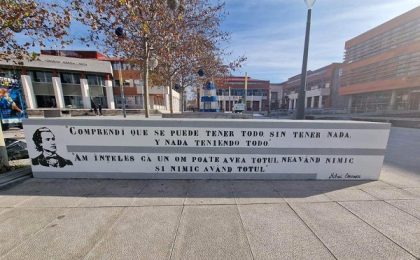 Primul monument din Spania dedicat lui Eminescu, inaugurat chiar de ziua poetului, într-un oraș cu mii de români