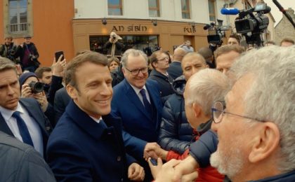 Emmanuel Macron se clasează pe primul loc în scrutinul prezidențial din Franța (sondaje)