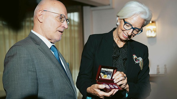 Cum vor arăta noile monede euro din Bulgaria. Au fost prezentate oficial