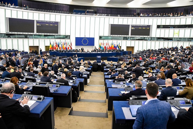 Europarlamentarii PNL au votat o rezoluție dură împotriva Austriei pentru că a blocat România să intre în Schengen