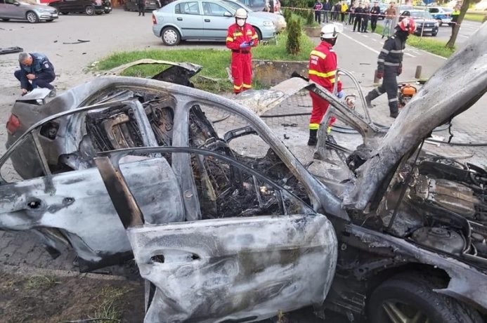 Video! Poliția Română vine cu noi detalii în cazul mașinii care a explodat în Arad, cu un afacerist în ea