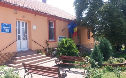 Agendă culturală prudentă într-o comună timișeană