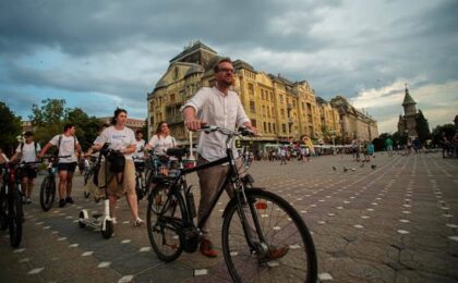 Războiul Bicicletelor: Primăria Timișoara își desființează propriul serviciu ca să facă loc unei organizații private