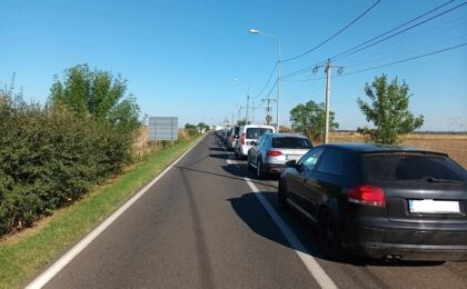 Aproape 400.000 de oameni au tranzitat, sâmbătă, granița României