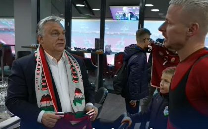 Viktor Orban a purtat un fular cu harta Ungariei Mari, cu Transilvania inclusă. Reacția MAE