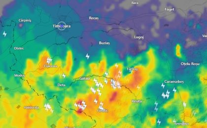 Nori grei, fulgere și tunete în apropiere de Timișoara