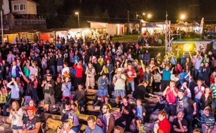 Muzică, munte și inimă bună, la Gărâna Folk. O parte din încasări va fi direcționată către Spitalul de Copii din Timișoara