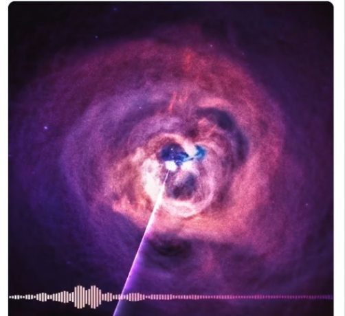 Cum sună o gaură neagră? NASA a publicat un clip audio cu undele sonore emise din centrul unui roi de galaxii