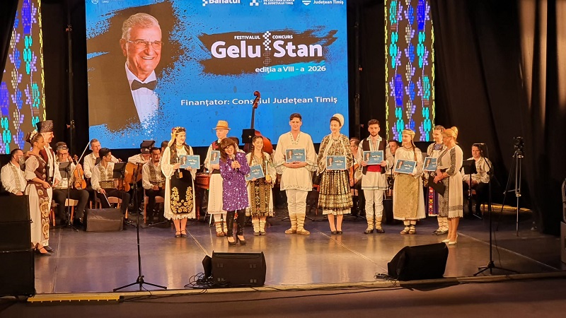 Trofeul Festivalului – Concurs ”Gelu Stan” 2026 ajunge în Țara Binșului. Premiul I - Bianca Opăriuc, din Chişoda. Premiul ”Tinereții” - Iasmina Moacă, din Giroc