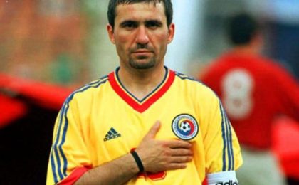 Gheorghe Hagi, decorat cu cea mai înaltă distincție a statului român