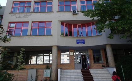 Poliţiştii de la Crimă Organizată fac cercetări după ce doi elevi de 13 ani au întreţinut relații intime într-o şcoală din Timişoara