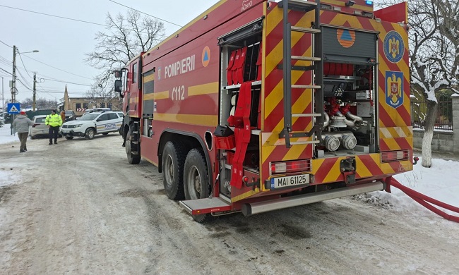 Incendiu violent la Giroc (foto)