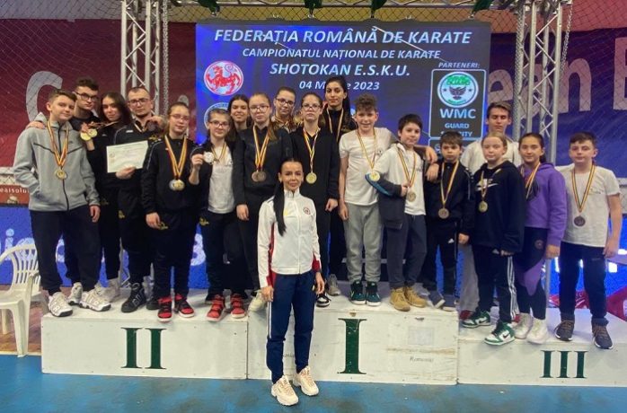Timişoreni campioni naţionali la karate. Sportivii de la Clubul Golden Karate au obţinut 25 de medalii