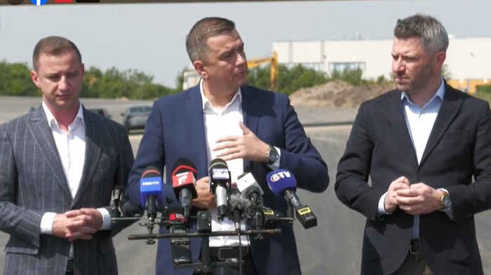 Sorin Grindeanu, pe șantierul drumului de legătură dintre Autostrada A1 Arad -Timișoara și DN 69. Video