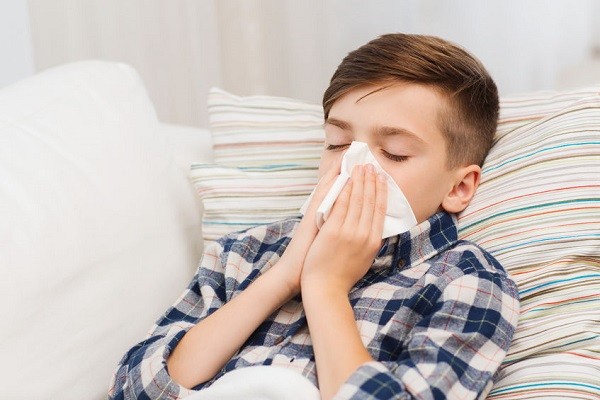 Mai multe cazuri de viroze respiratorii în unitățile de învățământ din Timiș