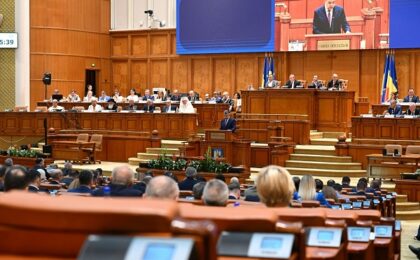 Guvernul Ciolacu a fost învestit în Parlament