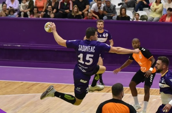 Victorie pe semicerc, la Constanța