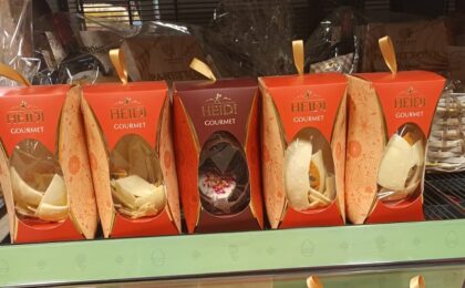 Lidl România și Heidi Chocolate fac apel la clienți să nu mai spargă iepurașii și ouăle de ciocolată din magazine: Dulciurile nu conțin bani