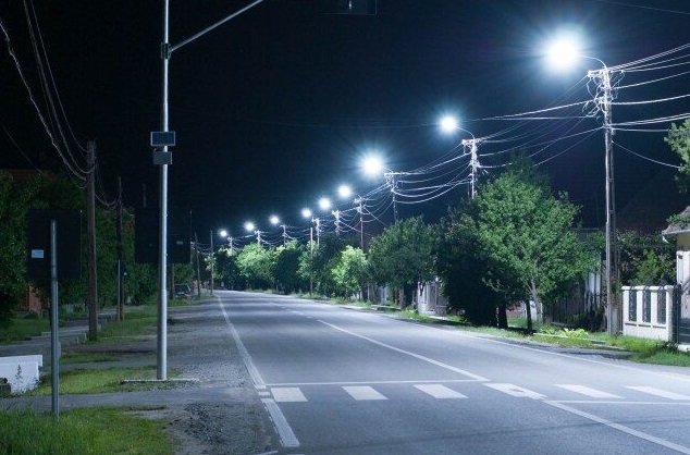 Iluminat modernizat într-o comună de lângă Timișoara