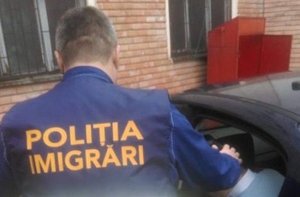 Polițiștii de la Imigrări din Timiș au emis aproximativ 2.000 de permise de ședere, în patru luni
