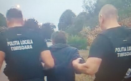 Bărbat prins după ce ar fi incendiat vegetaţia pe o stradă din Timişoara
