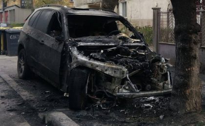 incendiu BMW 1