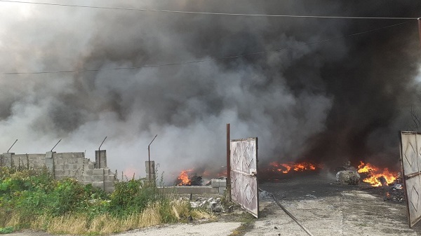 Primele imagini de la teribilul incendiu din Becicherecu Mic