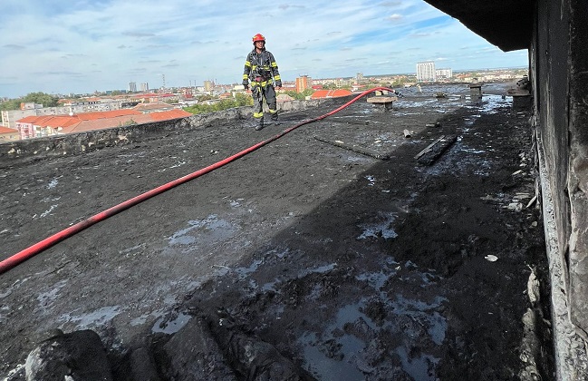 Pompierii au stabilit cauza incendiului de pe Aleea FC Ripensia (VIDEO)