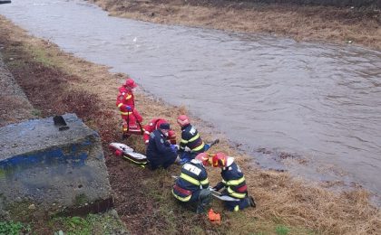Un bărbat a murit înecat în apele unui râu din vestul țării