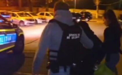 Femeie reținută pentru înșelăciune. Promitea ritualuri și dezlegări, contra unor sume de bani. O victimă i-a dat 25.000 de euro