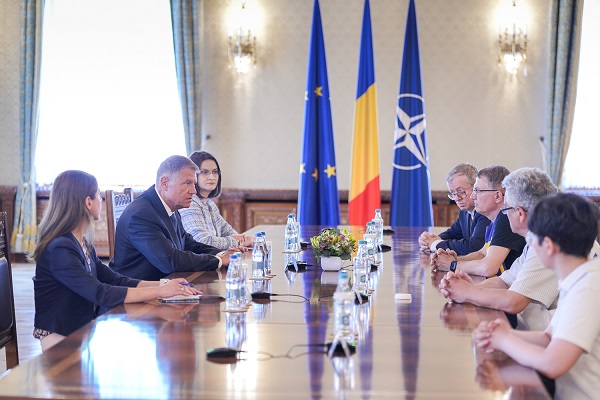 Preşedintele României va gira un acord politic care va conţine grila salarială şi termene clare de aplicare