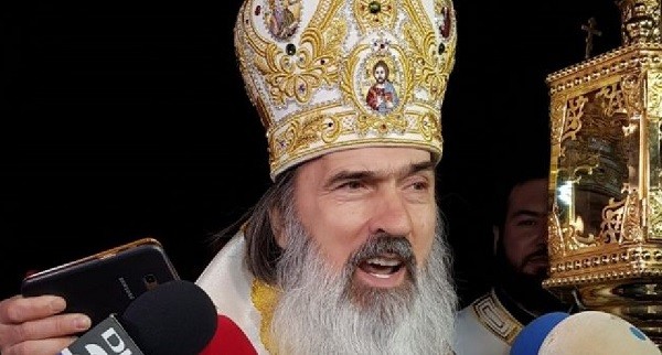 ÎPS Teodosie, declaraţie controversată: „E mare păcat să mergi la o biserică catolică“.Reacţia Arhiepiscopiei Romano-Catolice