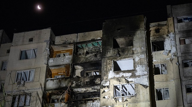 Rușii atacă dezlănțuit în Ucraina: Kievul, bombardat cu rachete și drone | Spital avariat, cu morți și răniți