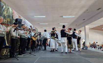 "Lada cu Zestre" se deschide în două localităţi timişene, cu goşti de seamă, dansuri, gastronomie tradițională, grai bănățean, expoziții și meșteșuguri
