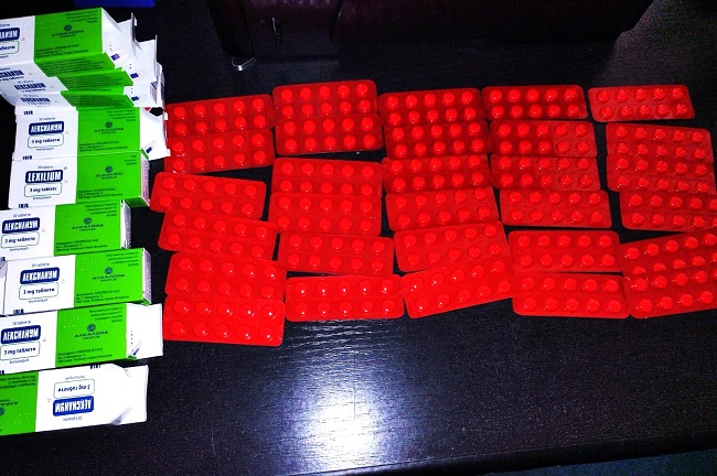 300 de tablete cu efect psihotrop au fost descoperite în Vama Moravița