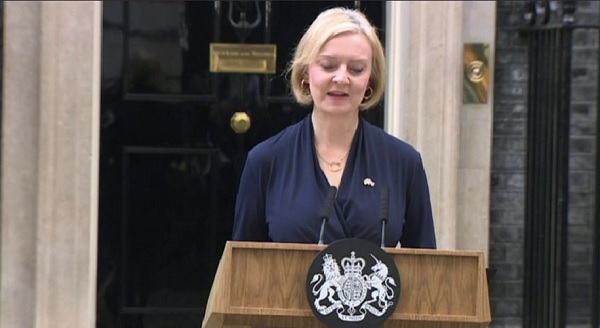 Premierul britanic Liz Truss a demisionat după o lună și jumătate de mandat 