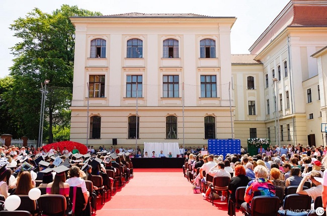Colegiul Național ”C.D. Loga” din Timișoara, locul 6 la nivel național printre liceele în care au fost admiși elevi cu media 10